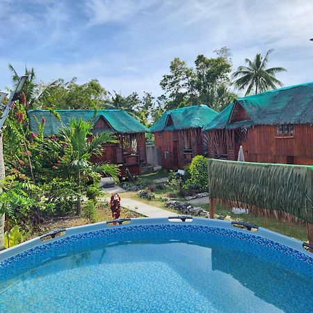 Nirvana Resort & Dive Centre - モアルボアル エクステリア 写真