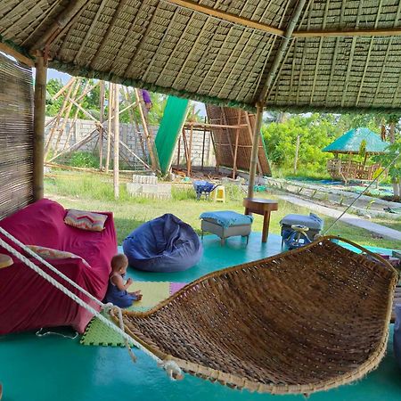 Nirvana Resort & Dive Centre - モアルボアル エクステリア 写真