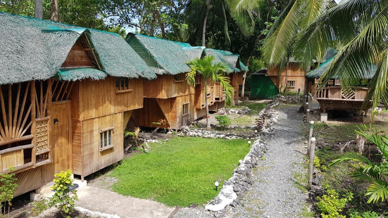 Nirvana Resort & Dive Centre - モアルボアル エクステリア 写真